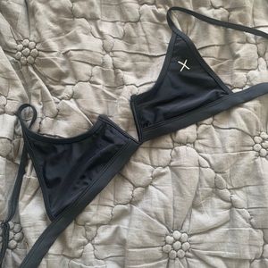 boutine la bikini top MESSAGE BEFORE BUYING